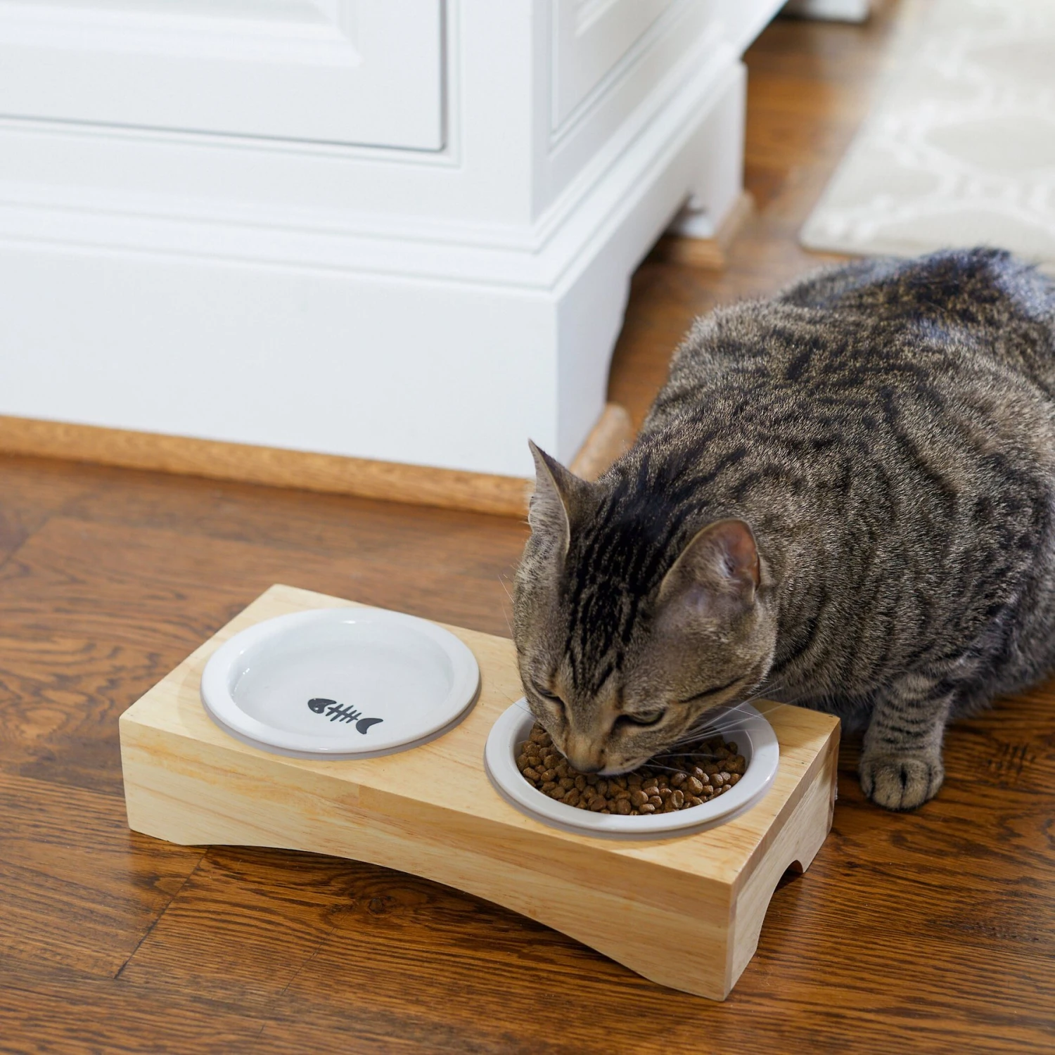 Frisco Double Elevated Cat Bowl With Wood Stand 3 Frisco Double Elevated Cat Bowl With Wood Stand - Image 3