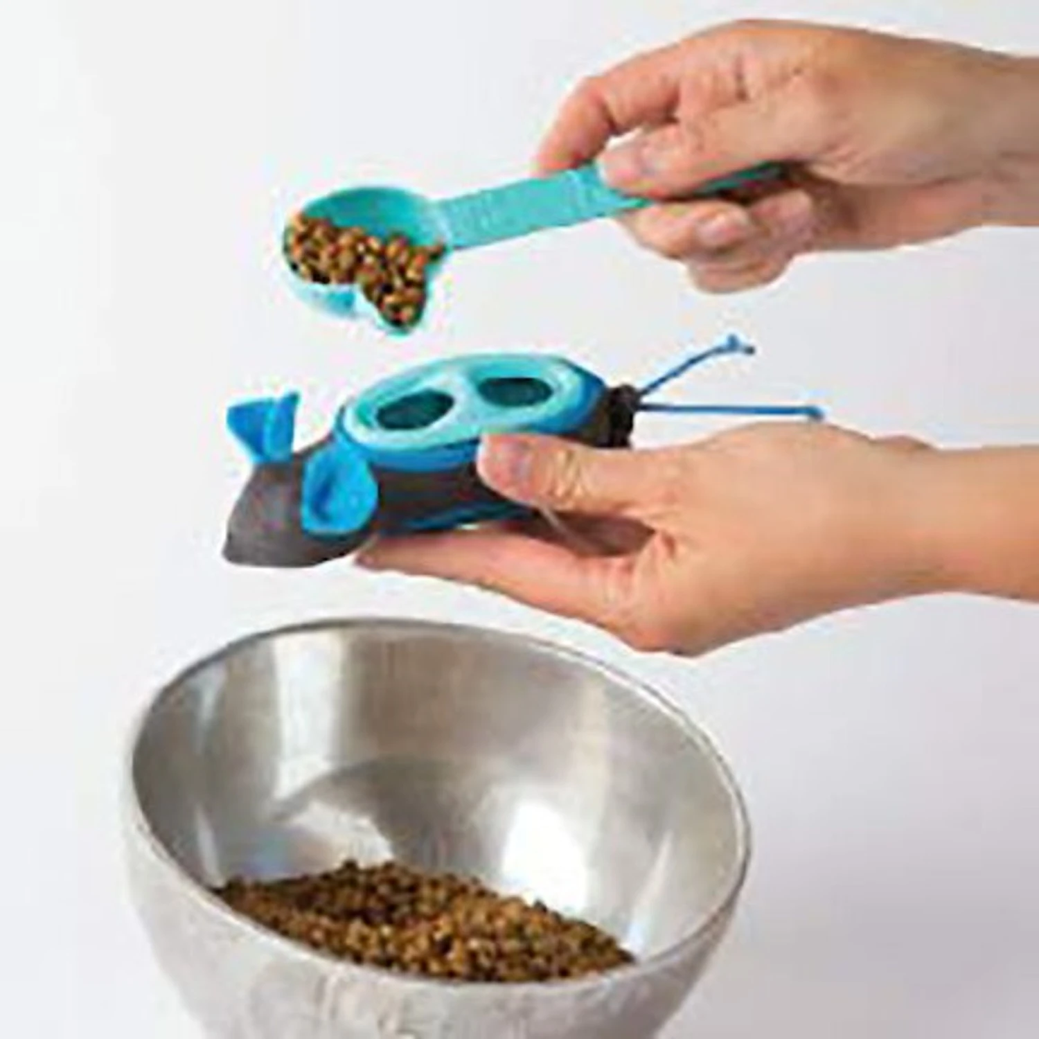 Doc & Phoebe's Cat Co. The Hunting Snacker Interactive Cat Treat Toy, Blue 7 Doc & Phoebe's Cat Co. The Hunting Snacker Interactive Cat Treat Toy, Blue - Image 7
