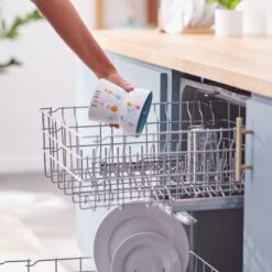 Disney Winnie The Pooh Tall Shape Non-Skid Elevated Ceramic Cat Bowl 9 Disney Winnie The Pooh Tall Shape Non-Skid Elevated Ceramic Cat Bowl -Pet Cat Supplies Store 291407 PT6. AC SS1800 V1633979131