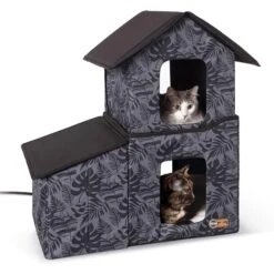 K&H Pet Products Heated Two-Story Kitty House