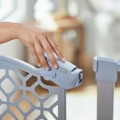 Frisco Metal Geometric Pattern Extra Tall Auto-close Dog Gate 6 Frisco Metal Geometric Pattern Extra Tall Auto-close Dog Gate -Pet Cat Supplies Store 299514 PT4. AC SS1800 V1627306640