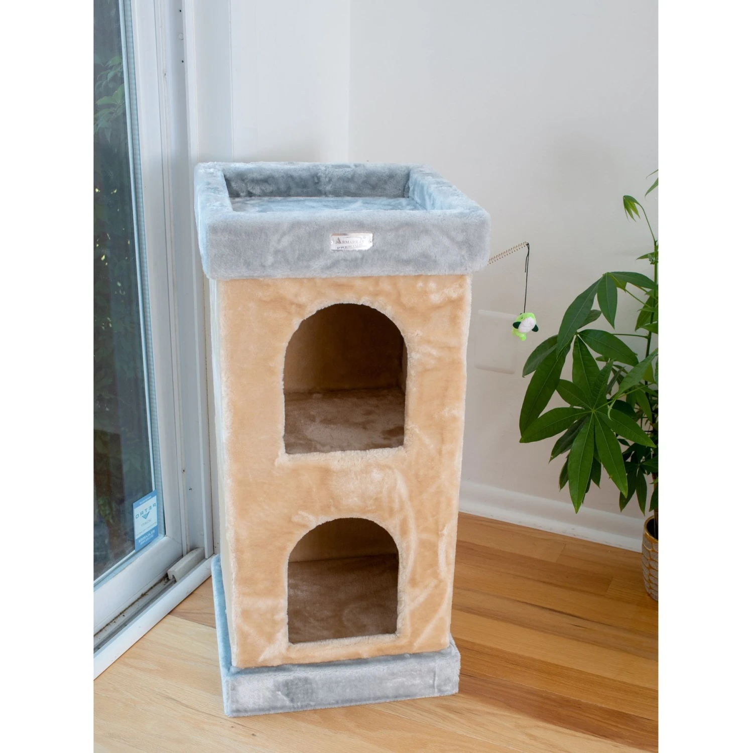Armarkat 32-in Faux Fur Cat Condo 3 Armarkat 32-in Faux Fur Cat Condo - Image 3